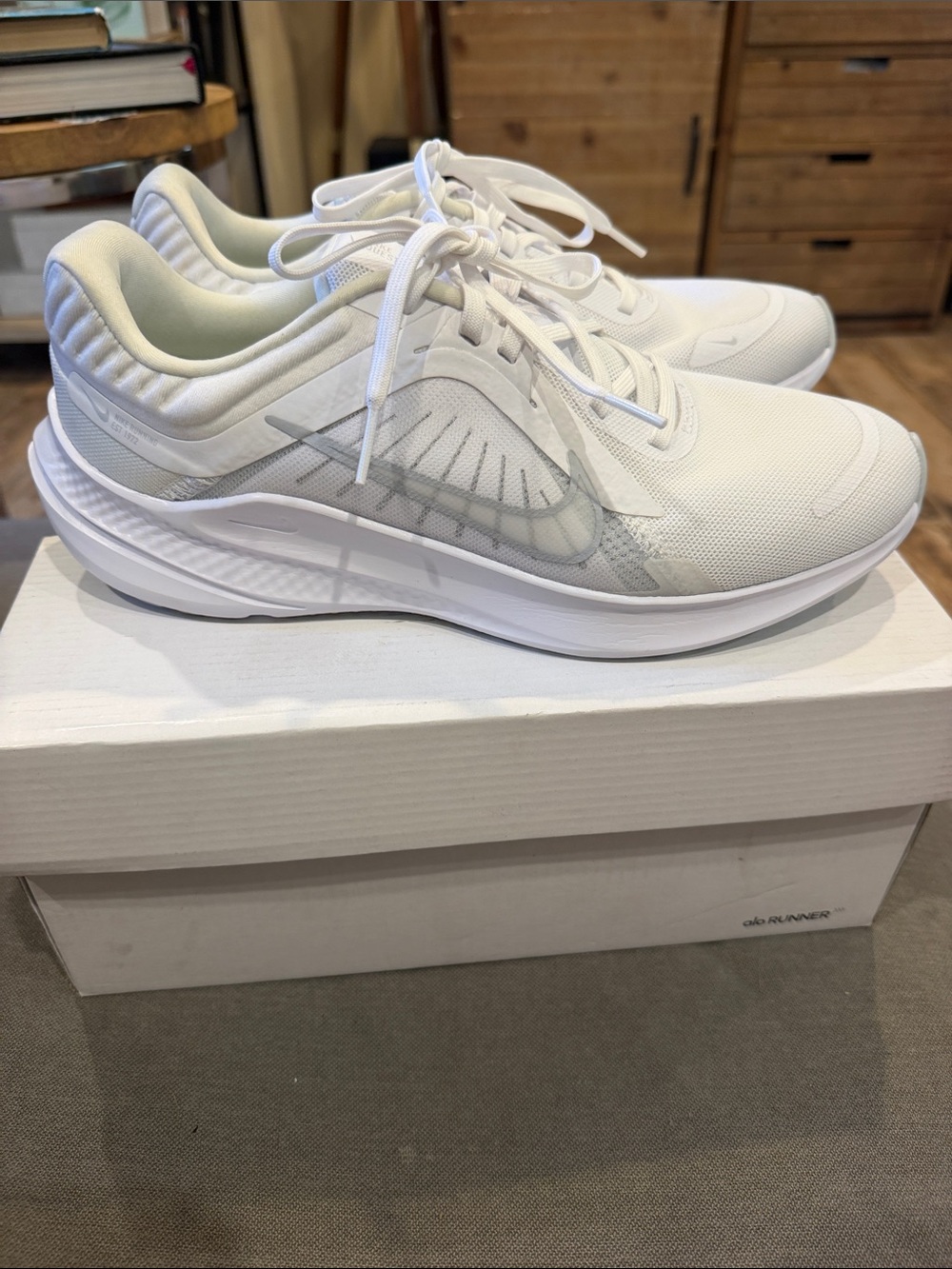 Nike White Running Sneakers
Nike quest 5 size 8